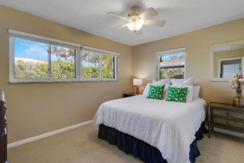 House in North Palm Beach, Florida 4 bedrooms, 217.95 sq.m. № 2246213 - photo 17