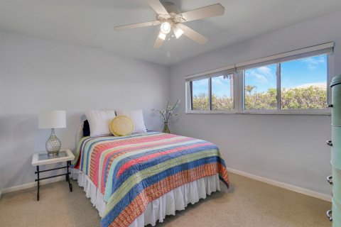 House in North Palm Beach, Florida 4 bedrooms, 217.95 sq.m. № 2246213 - photo 16