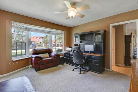 House in North Palm Beach, Florida 4 bedrooms, 217.95 sq.m. № 2246213 - photo 14