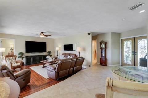 House in North Palm Beach, Florida 4 bedrooms, 217.95 sq.m. № 2246213 - photo 24