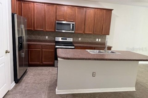 Townhouse in Sanford, Florida 3 bedrooms, 152.55 sq.m. № 2157337 - photo 3