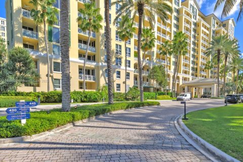 Condominio en venta en Key Biscayne, Florida, 4 dormitorios, 323.3 m2 № 1974597 - foto 4