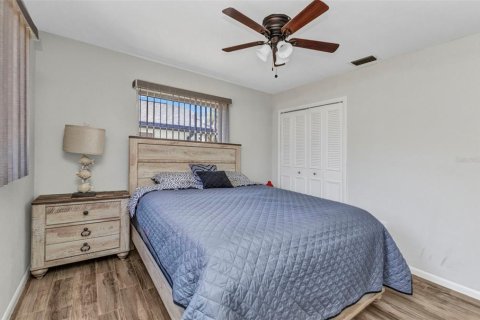 Casa en venta en Port Charlotte, Florida, 3 dormitorios, 133.22 m2 № 1757761 - foto 18