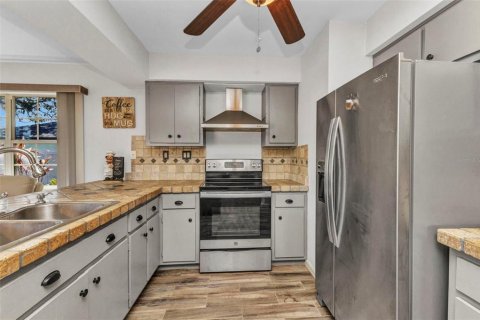 Casa en venta en Port Charlotte, Florida, 3 dormitorios, 133.22 m2 № 1757761 - foto 7