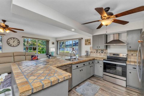 Casa en venta en Port Charlotte, Florida, 3 dormitorios, 133.22 m2 № 1757761 - foto 8