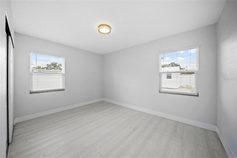 House in Tampa, Florida 4 bedrooms, 126.53 sq.m. № 1886949 - photo 26