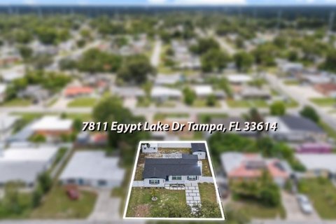House in Tampa, Florida 4 bedrooms, 126.53 sq.m. № 1886949 - photo 4