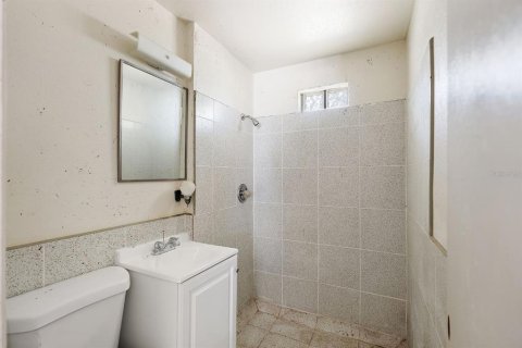 Propiedad comercial en venta en Saint Petersburg, Florida, 152.36 m2 № 2099529 - foto 25