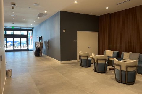 Condominio en venta en Miami, Florida, 2 dormitorios, 75.16 m2 № 2000400 - foto 14