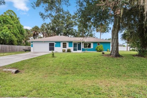 Casa en venta en Port Charlotte, Florida, 3 dormitorios, 126.35 m2 № 1902466 - foto 2