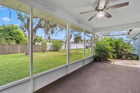 Casa en venta en Port Charlotte, Florida, 3 dormitorios, 126.35 m2 № 1902466 - foto 28