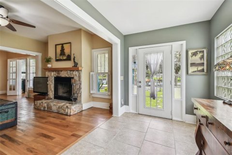 House in New Port Richey, Florida 4 bedrooms, 182.46 sq.m. № 1820638 - photo 19