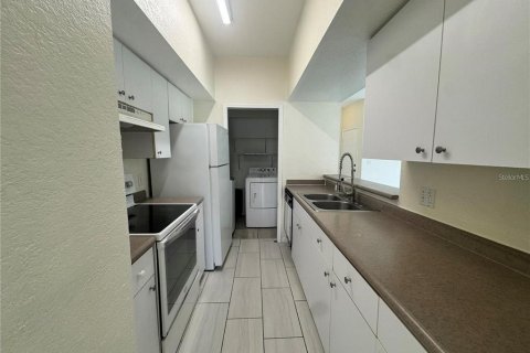 Купить кондоминиум в Орландо, Флорида 6 комнат, 123.84м2, № 1901416 - фото 7