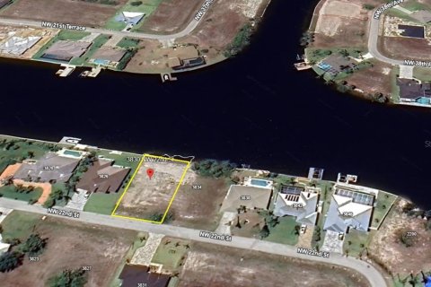 Terrain à vendre à Cape Coral, Floride № 1755524 - photo 15
