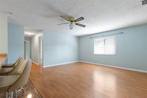 Villa ou maison à vendre à Palm Coast, Floride: 4 chambres, 224.45 m2 № 1796023 - photo 7