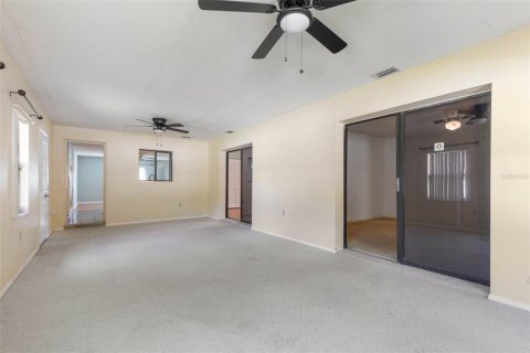Villa ou maison à vendre à Palm Coast, Floride: 4 chambres, 224.45 m2 № 1796023 - photo 19