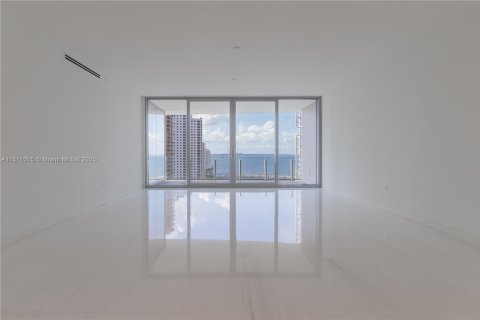 Condo in Miami, Florida, 4 bedrooms  № 1762725 - photo 6