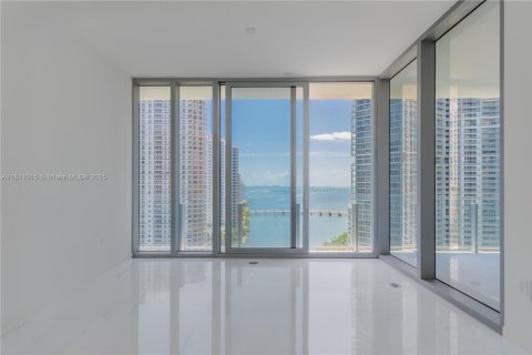 Condo in Miami, Florida, 4 bedrooms  № 1762725 - photo 16