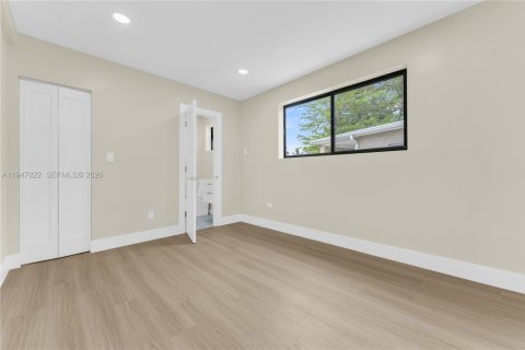Villa ou maison à vendre à North Miami, Floride: 4 chambres, 172.61 m2 № 2004737 - photo 26