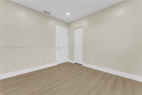 Villa ou maison à vendre à North Miami, Floride: 4 chambres, 172.61 m2 № 2004737 - photo 22