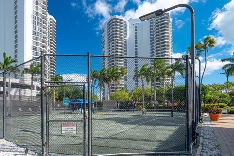 Купить кондоминиум в Авентура, Флорида 2 спальни, 126.81м2, № 1923972 - фото 6