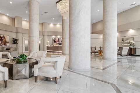 Купить кондоминиум в Авентура, Флорида 2 спальни, 126.81м2, № 1923972 - фото 3