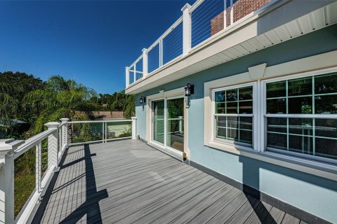Купить виллу или дом в Палм-Харбор, Флорида 8 комнат, 262.36м2, № 1784692 - фото 4