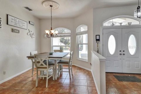 House in Davenport, Florida 4 bedrooms, 220.64 sq.m. № 2368944 - photo 6