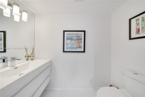 Купить таунхаус в Майами-Бич, Флорида 2 спальни, 130.99м2, № 2007223 - фото 10