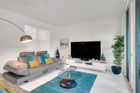 Купить таунхаус в Майами-Бич, Флорида 2 спальни, 130.99м2, № 2007223 - фото 2