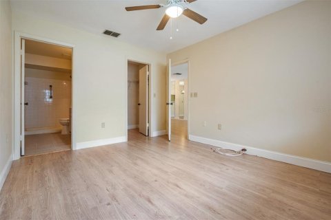Villa ou maison à vendre à Clearwater, Floride: 2 chambres, 86.86 m2 № 1792368 - photo 6