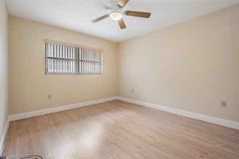 Villa ou maison à vendre à Clearwater, Floride: 2 chambres, 86.86 m2 № 1792368 - photo 7