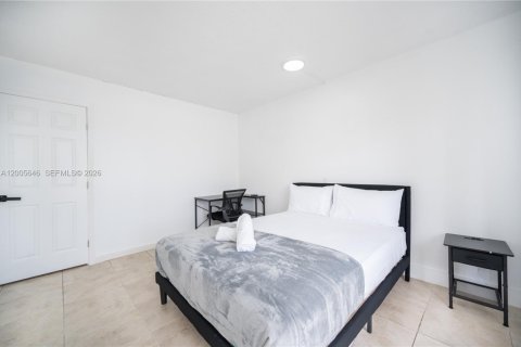 Apartment in Miami, Florida 3 bedrooms, 79.9 sq.m. № 2069644 - photo 14