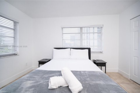 Apartment in Miami, Florida 3 bedrooms, 79.9 sq.m. № 2069644 - photo 8