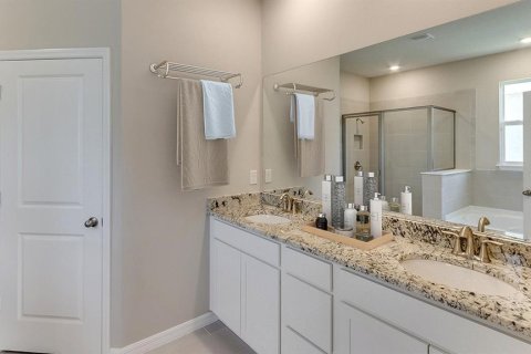 Casa en venta en Zephyrhills, Florida, 3 dormitorios, 171.31 m2 № 1826175 - foto 9