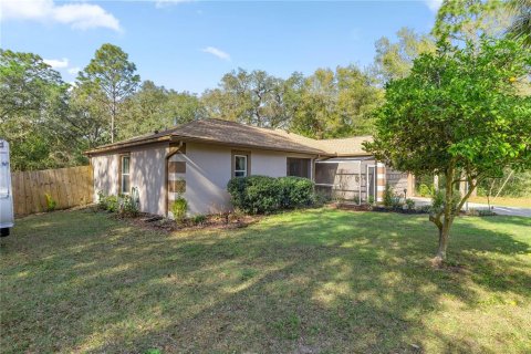 Casa en venta en Citrus Springs, Florida, 3 dormitorios, 148.09 m2 № 1723717 - foto 2