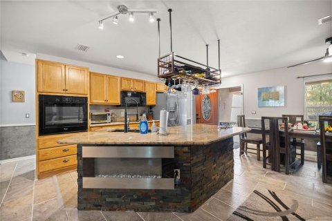 Casa en venta en Citrus Springs, Florida, 3 dormitorios, 148.09 m2 № 1723717 - foto 8