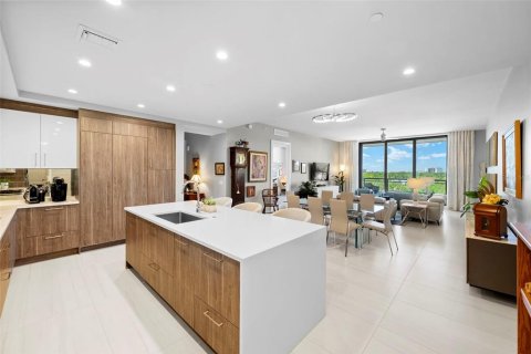 Condominio en venta en Tampa, Florida, 2 dormitorios, 192.12 m2 № 2139725 - foto 6