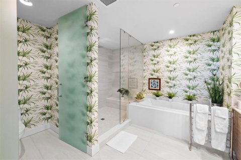 Condominio en venta en Tampa, Florida, 2 dormitorios, 192.12 m2 № 2139725 - foto 25