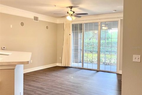 Condominio en alquiler en Orlando, Florida, 4 dormitorios, 138.33 m2 № 1852605 - foto 9