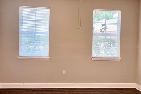 Condominio en alquiler en Orlando, Florida, 4 dormitorios, 138.33 m2 № 1852605 - foto 16