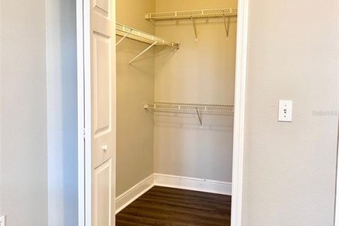 Condominio en alquiler en Orlando, Florida, 4 dormitorios, 138.33 m2 № 1852605 - foto 17