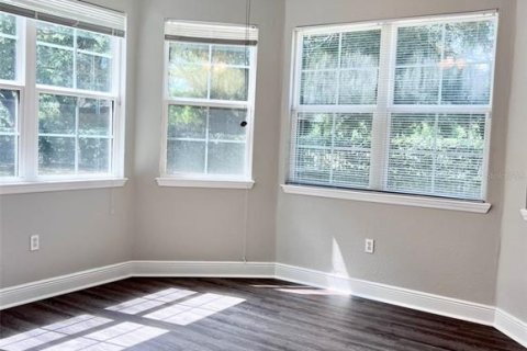 Condominio en alquiler en Orlando, Florida, 4 dormitorios, 138.33 m2 № 1852605 - foto 20