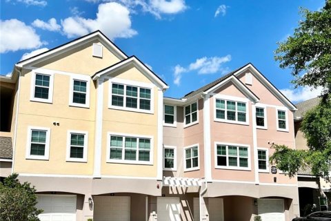 Condominio en alquiler en Orlando, Florida, 4 dormitorios, 138.33 m2 № 1852605 - foto 3