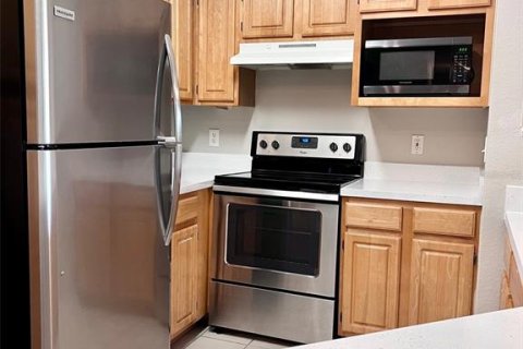 Condominio en alquiler en Orlando, Florida, 4 dormitorios, 138.33 m2 № 1852605 - foto 15
