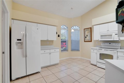 Copropriété à vendre à Riverview, Floride: 3 chambres, 148.09 m2 № 2100209 - photo 11