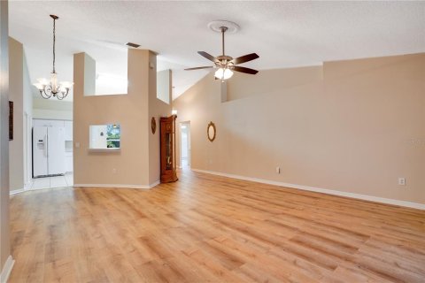 Copropriété à vendre à Riverview, Floride: 3 chambres, 148.09 m2 № 2100209 - photo 6
