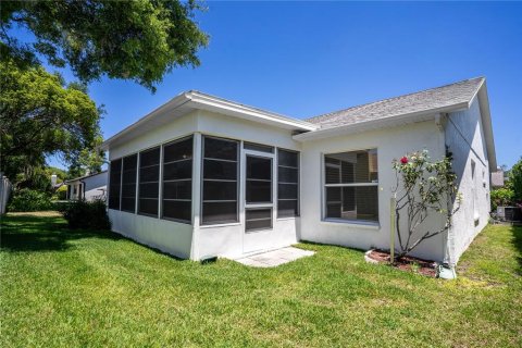 Copropriété à vendre à Riverview, Floride: 3 chambres, 148.09 m2 № 2100209 - photo 30