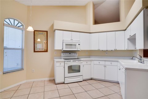 Copropriété à vendre à Riverview, Floride: 3 chambres, 148.09 m2 № 2100209 - photo 12