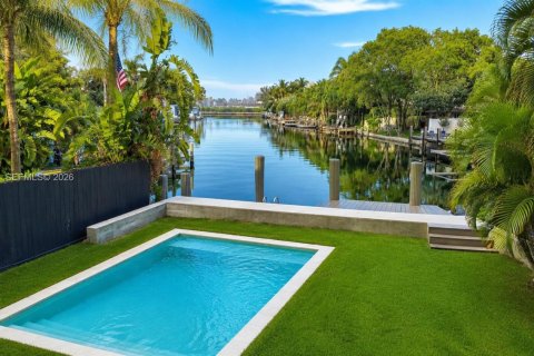 Villa ou maison à vendre à Wilton Manors, Floride: 3 chambres, 169.36 m2 № 2185731 - photo 16